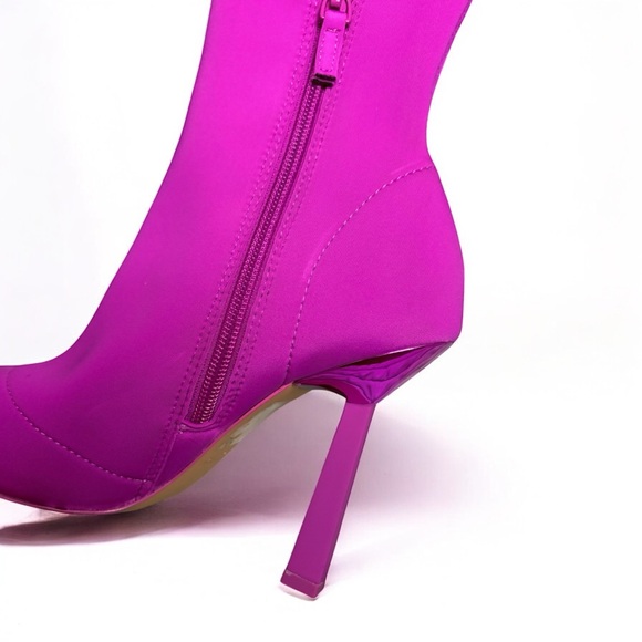 Aldo Fuchsia Heeled Boots with Metallic accent - Picture 9 of 10